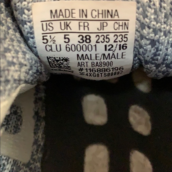 ADIDAS ULTRA BOOST - Picture 7 of 8